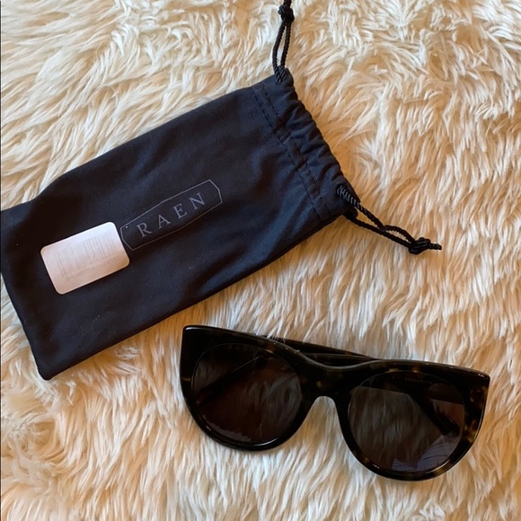 NWT.  Raen Tortoiseshell Sunglasses main image 5